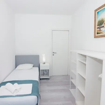 Апартаменты Sea La Vie Centre