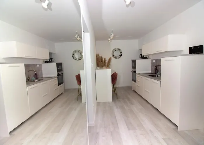 Sea La Vie Centre アパート *